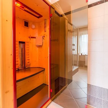 Apart Koch Apartment Fügen